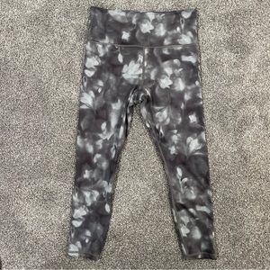 Athleta Elation Leggings Gray Light Green Size Medium